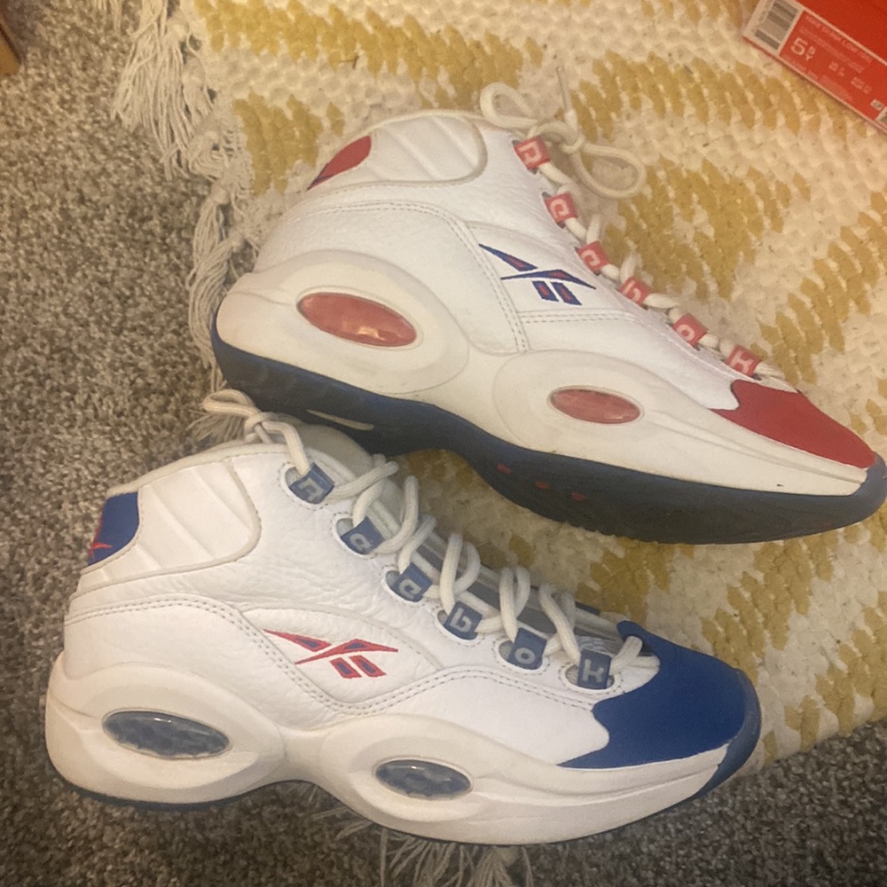 Reebok Questions - Picture 3 of 3